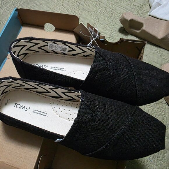 TOMS Women’s Classic Alpargata Black Canvas Slip-On Shoes – Size 7.5 - Picture 2 of 3